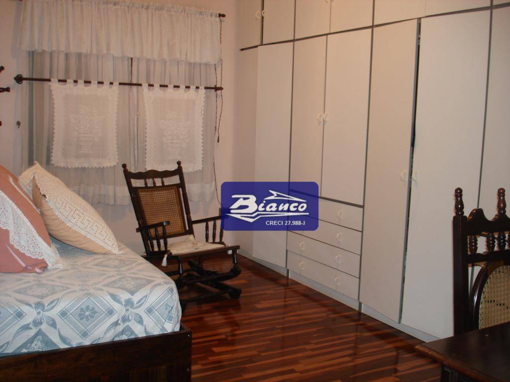 Sobrado à venda com 2 quartos, 155m² - Foto 4