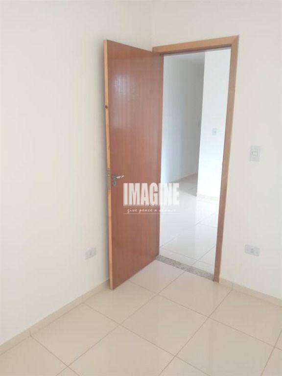 Apartamento à venda com 2 quartos, 37m² - Foto 6