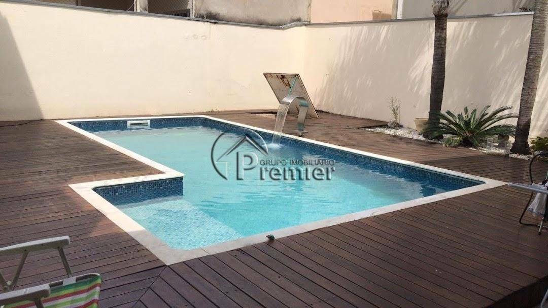 Casa à venda com 3 quartos, 300m² - Foto 19