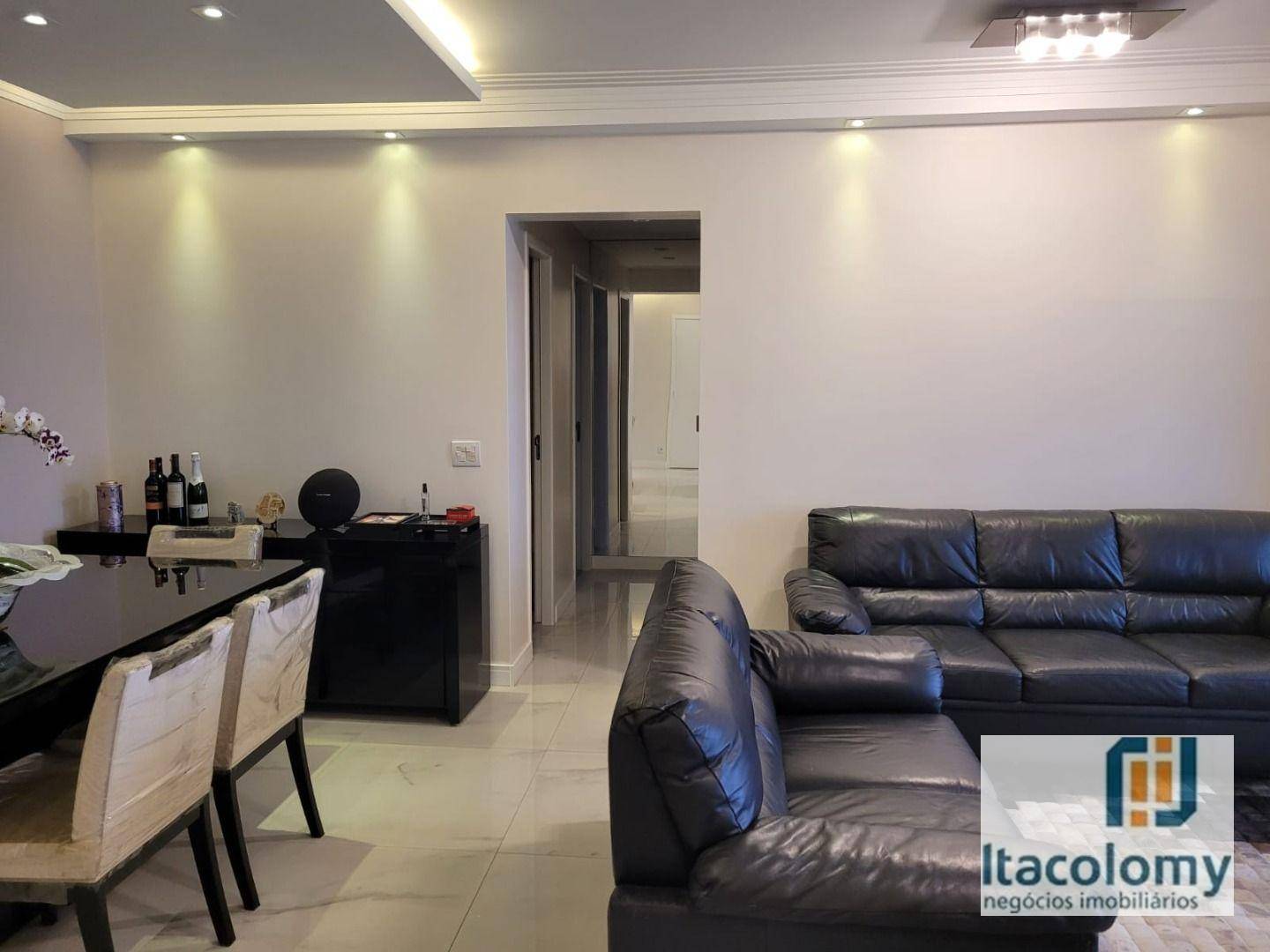 Apartamento à venda com 3 quartos, 107m² - Foto 4