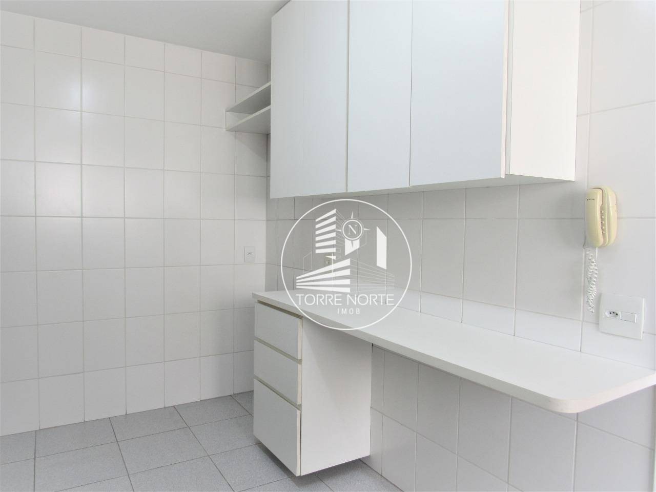 Apartamento à venda com 3 quartos, 87m² - Foto 8