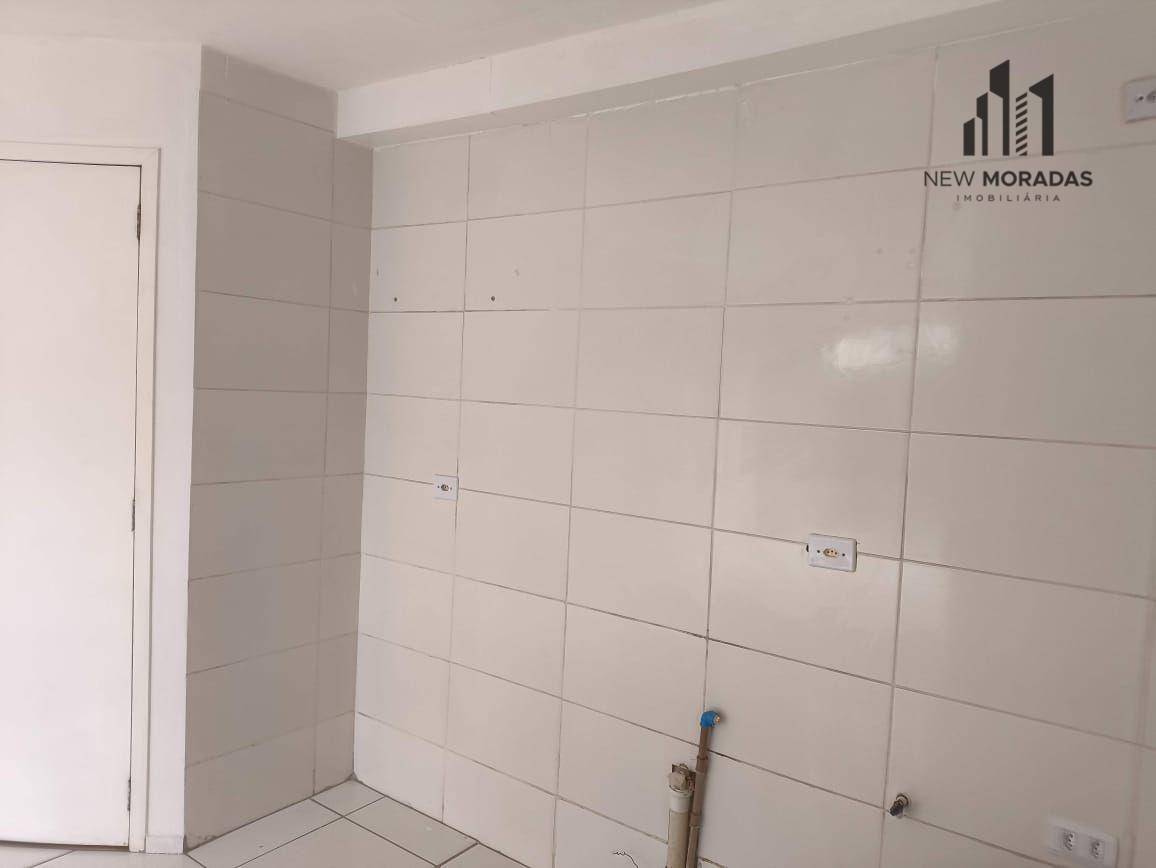 Apartamento à venda com 2 quartos, 45m² - Foto 2