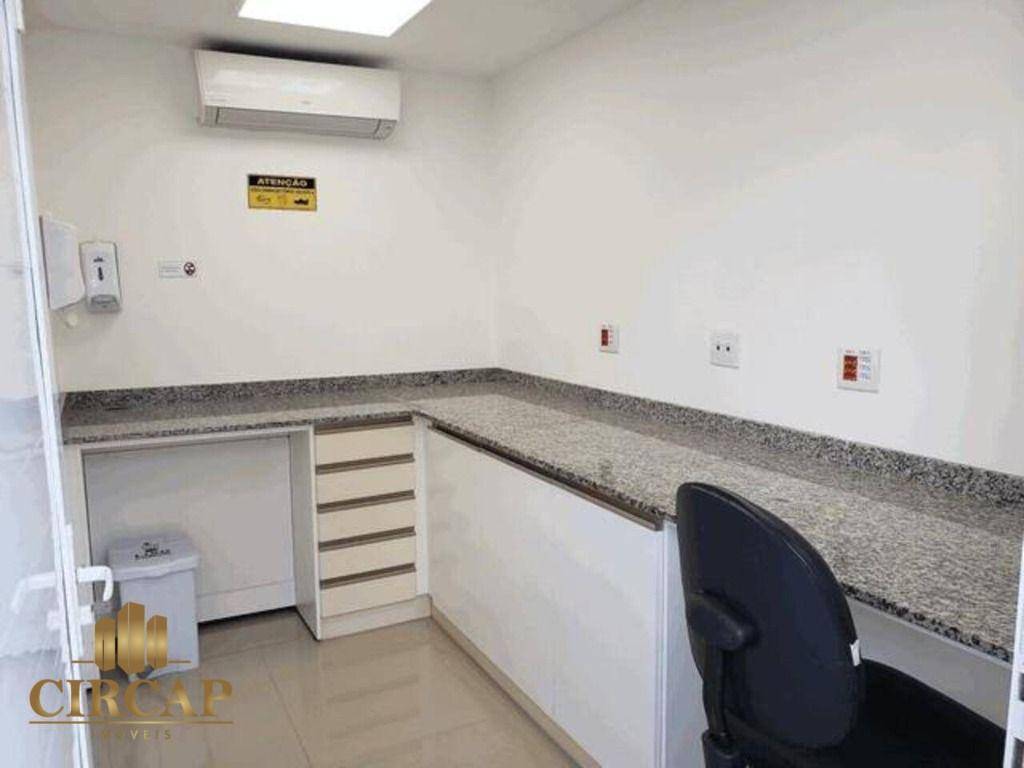 Sobrado para alugar com 5 quartos, 210m² - Foto 17