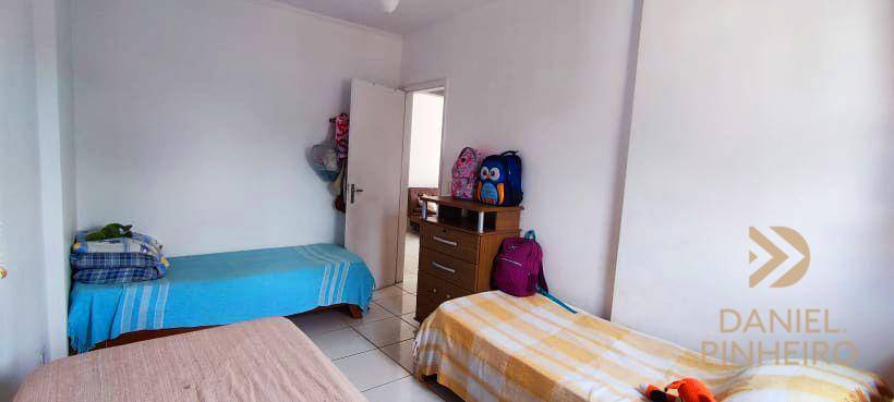 Apartamento à venda com 2 quartos, 68m² - Foto 27