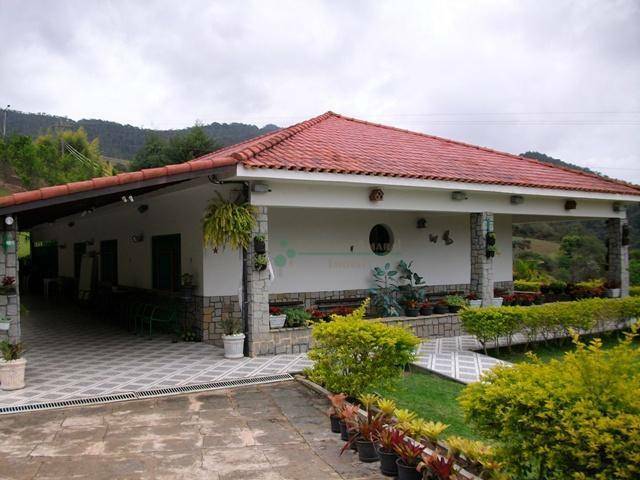 Fazenda à venda com 3 quartos, 400m² - Foto 31