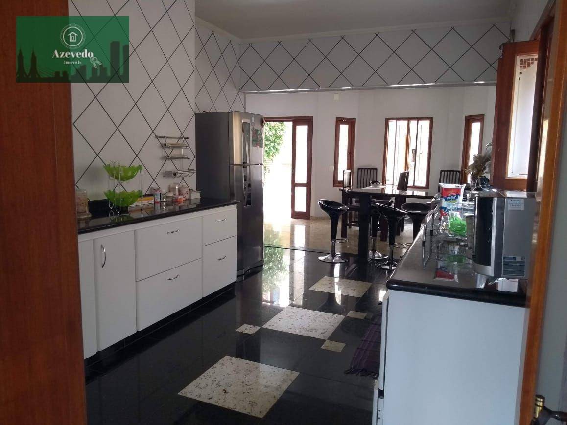 Sobrado à venda com 3 quartos, 305m² - Foto 6