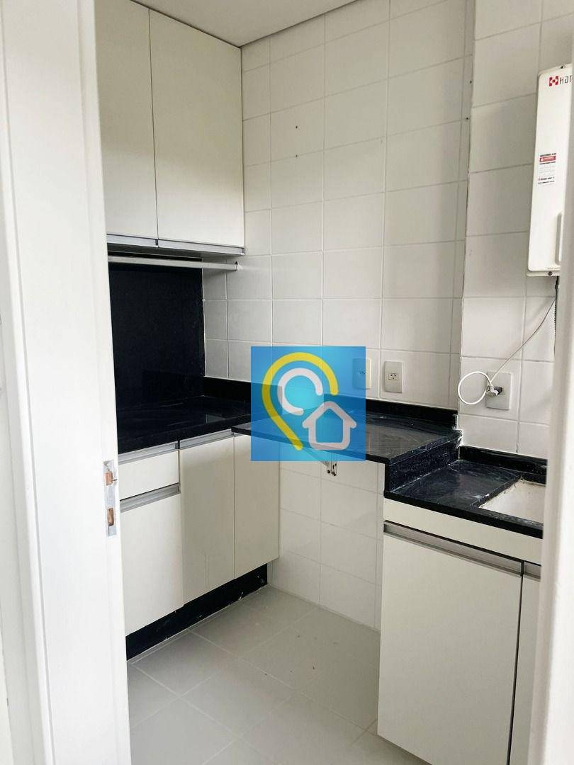 Apartamento para alugar com 2 quartos, 110m² - Foto 8