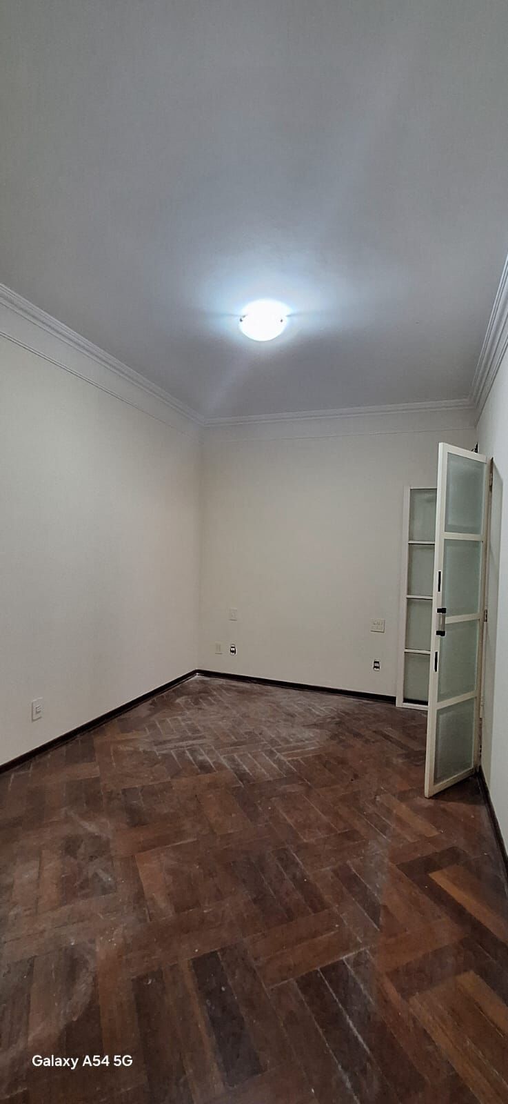 Casa à venda com 3 quartos, 221m² - Foto 22