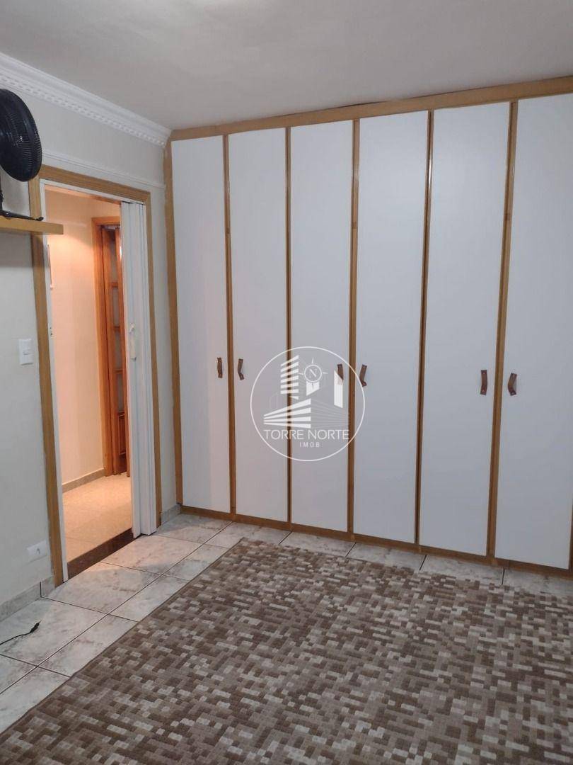 Apartamento à venda com 3 quartos, 96m² - Foto 12