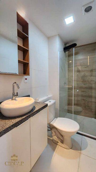 Apartamento à venda com 2 quartos, 33m² - Foto 14