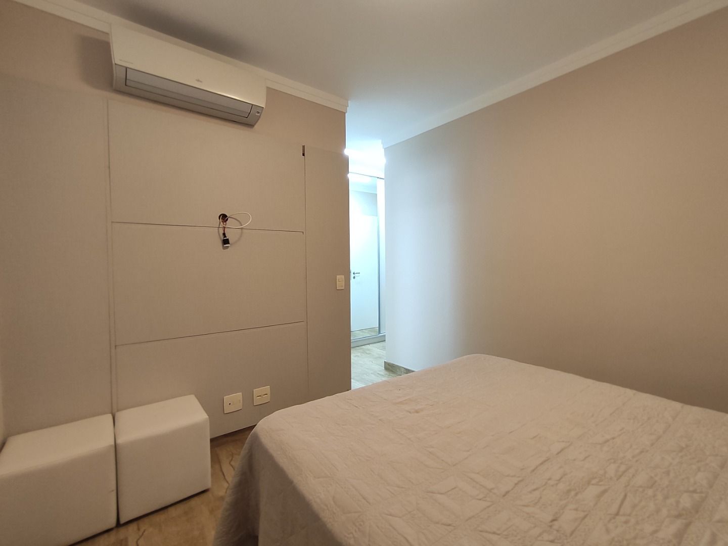 Apartamento à venda com 3 quartos, 134m² - Foto 22