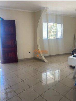 Sobrado à venda com 3 quartos, 300m² - Foto 4