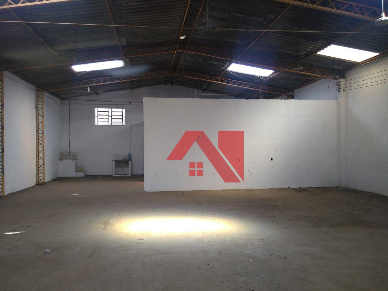 Depósito-Galpão-Armazém para alugar, 370m² - Foto 7