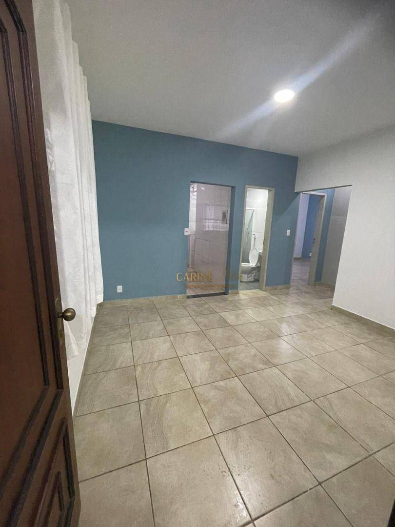 Apartamento para alugar com 2 quartos, 80m² - Foto 1