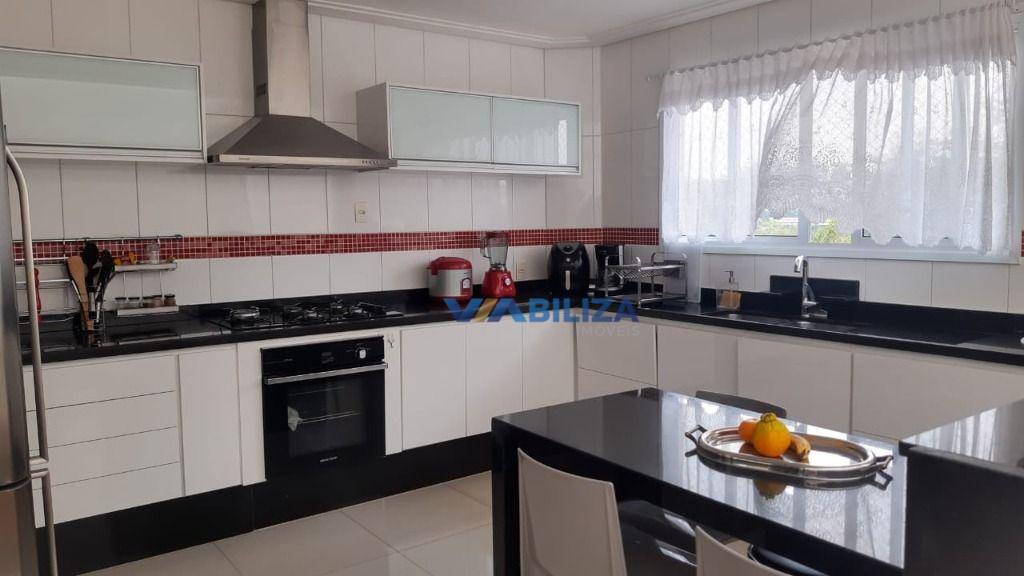 Sobrado à venda e aluguel com 4 quartos, 380m² - Foto 33