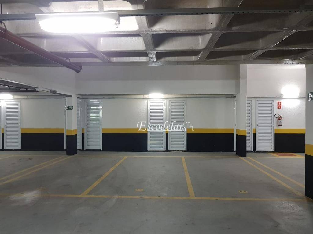 Cobertura à venda com 4 quartos, 250m² - Foto 6