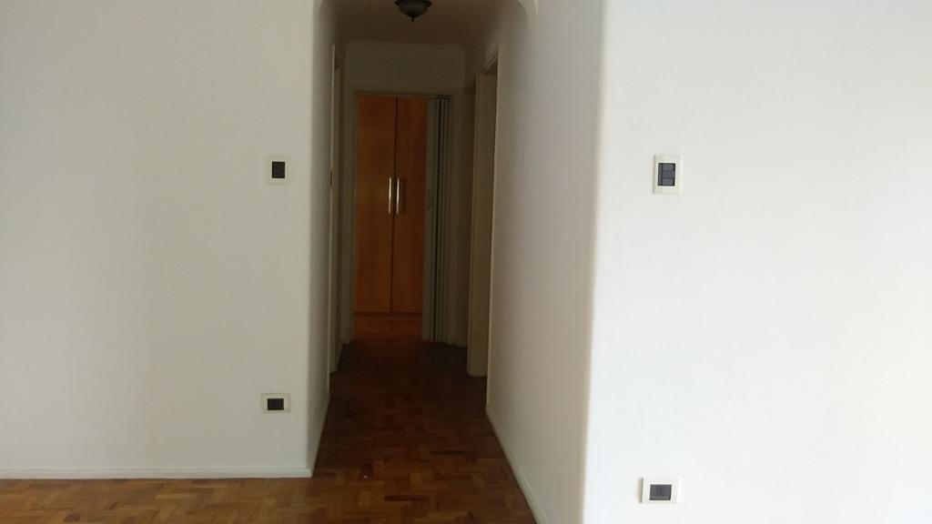 Apartamento à venda com 2 quartos, 85m² - Foto 4