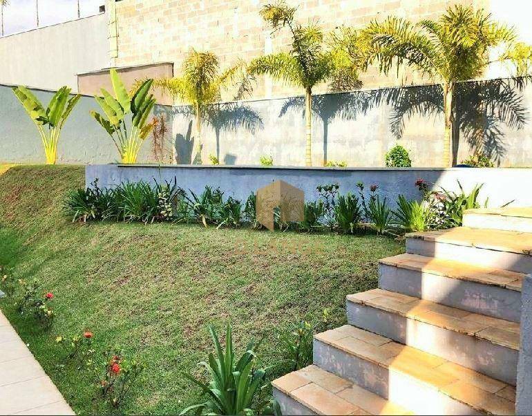 Casa de Condomínio à venda com 3 quartos, 230m² - Foto 3