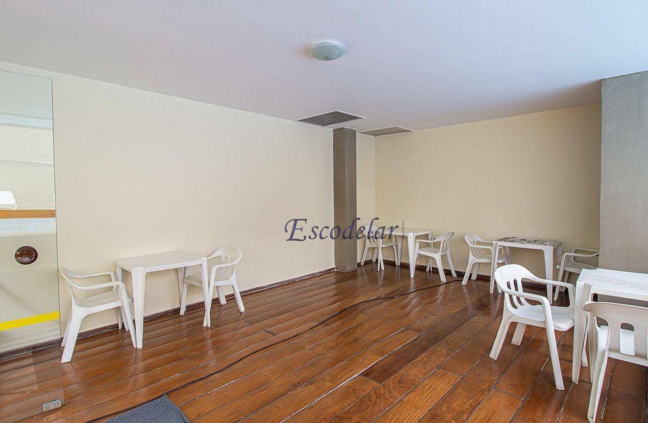 Apartamento à venda com 2 quartos, 83m² - Foto 11