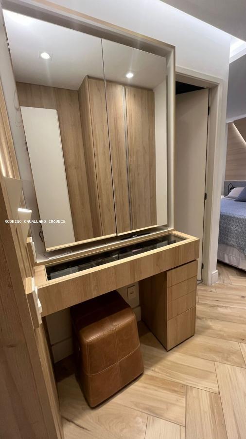 Apartamento à venda com 2 quartos, 70m² - Foto 5