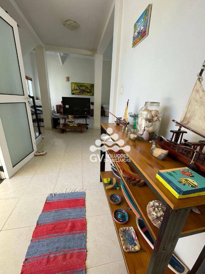 Casa de Condomínio à venda com 3 quartos, 270m² - Foto 17