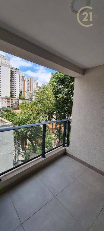 Apartamento à venda com 1 quarto, 26m² - Foto 2