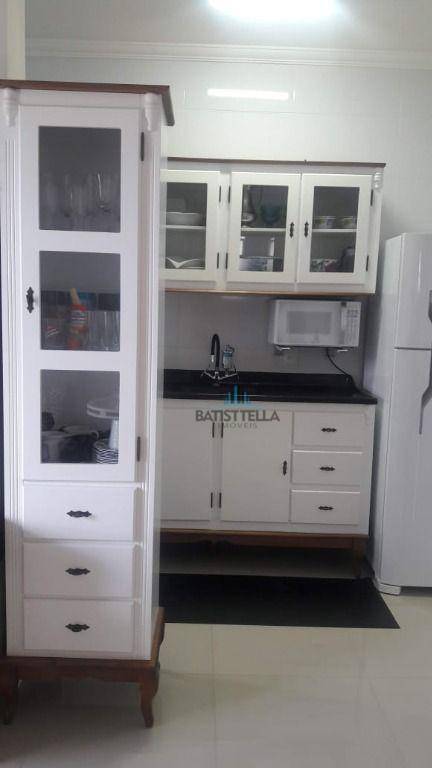 Apartamento à venda com 2 quartos, 68m² - Foto 20