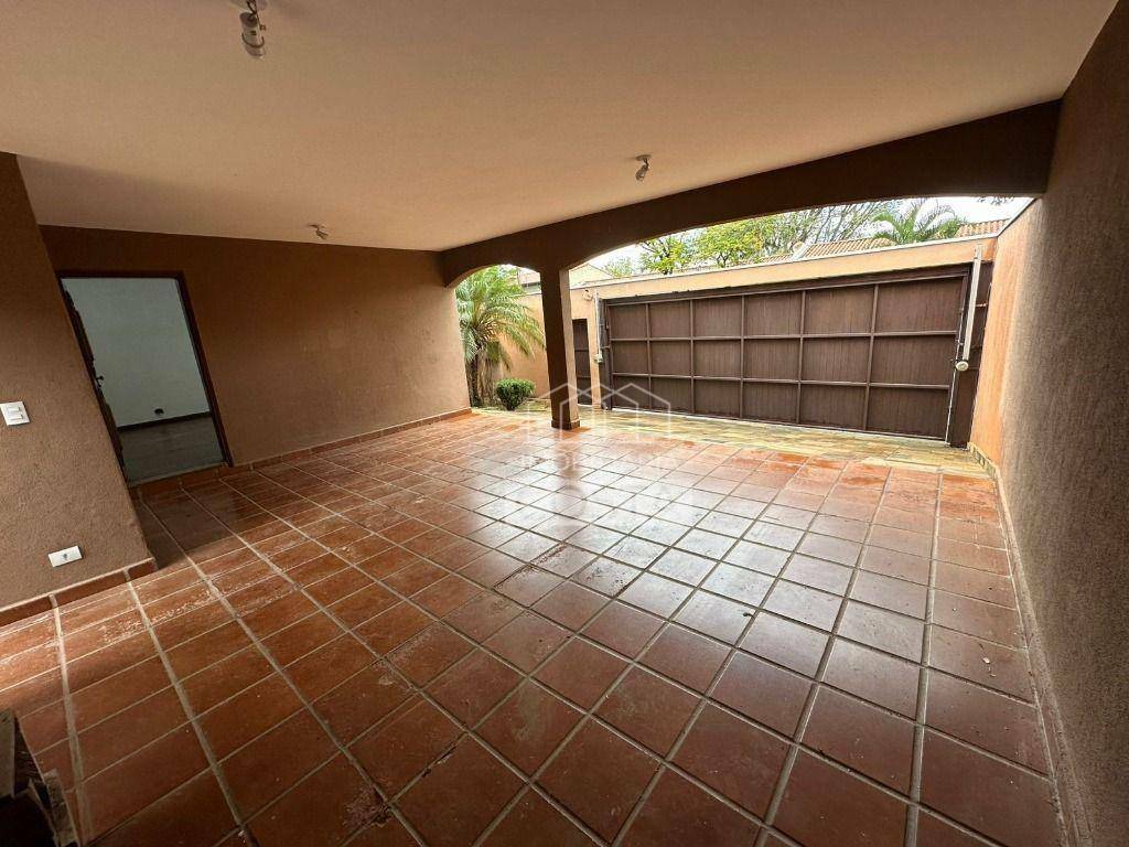 Casa à venda e aluguel com 3 quartos, 154m² - Foto 6