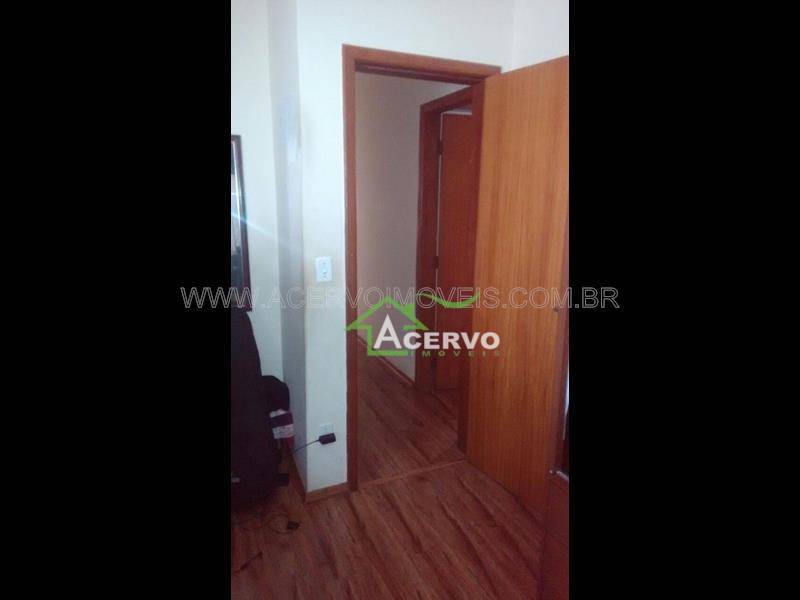 Apartamento à venda com 3 quartos, 85m² - Foto 11