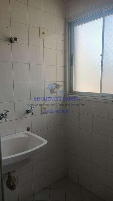 Apartamento à venda com 3 quartos, 68m² - Foto 2