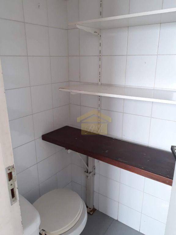 Apartamento à venda com 2 quartos, 64m² - Foto 9