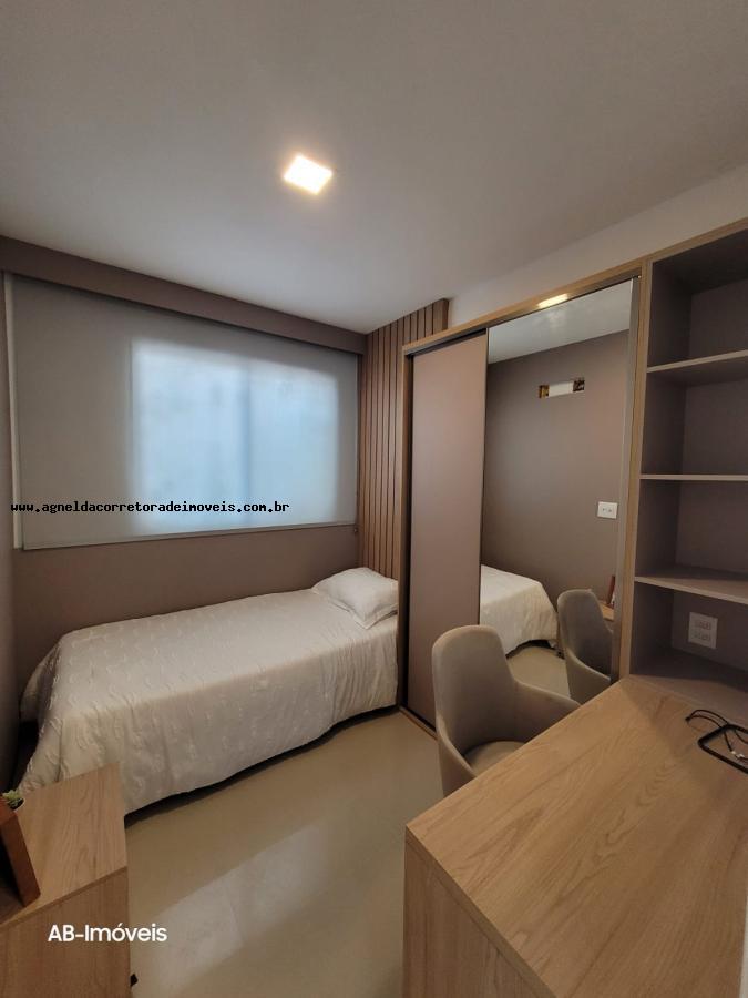 Apartamento à venda com 3 quartos, 80m² - Foto 2