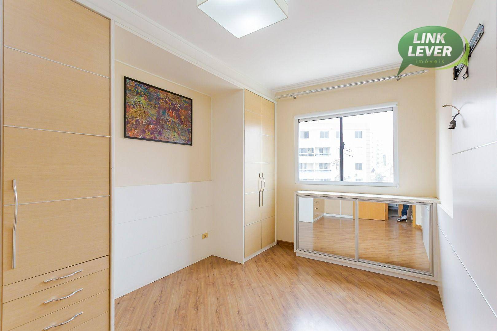 Apartamento à venda com 2 quartos, 67m² - Foto 9