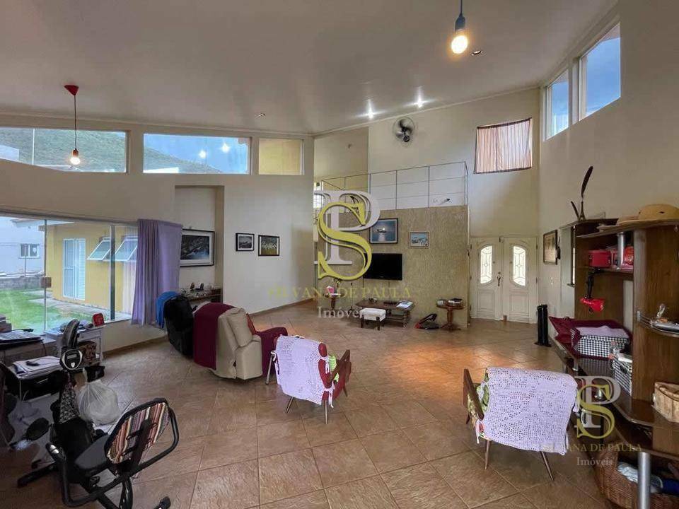 Chácara à venda com 5 quartos, 339m² - Foto 16