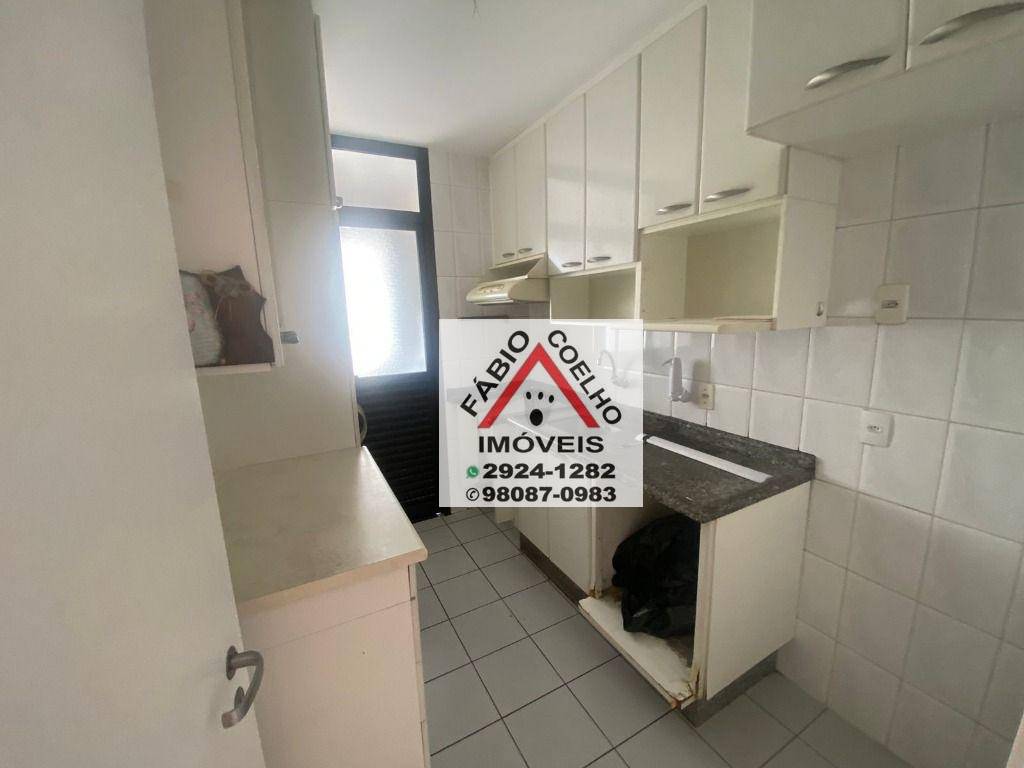 Apartamento à venda com 3 quartos, 70m² - Foto 7