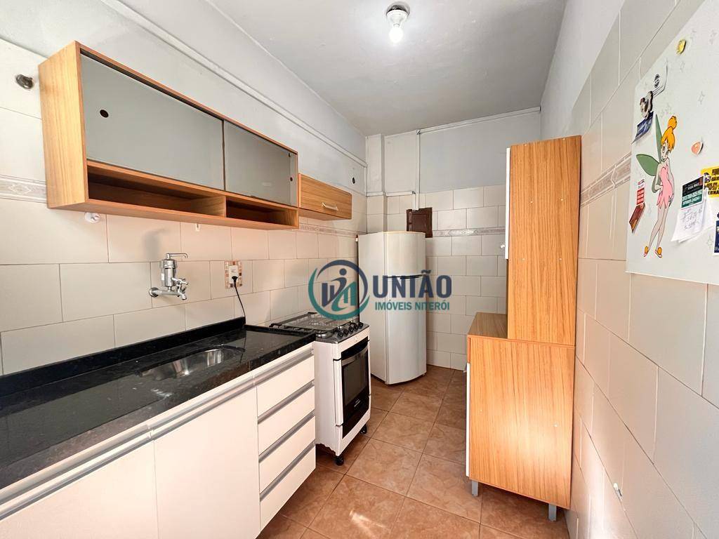 Apartamento à venda com 2 quartos, 70m² - Foto 20