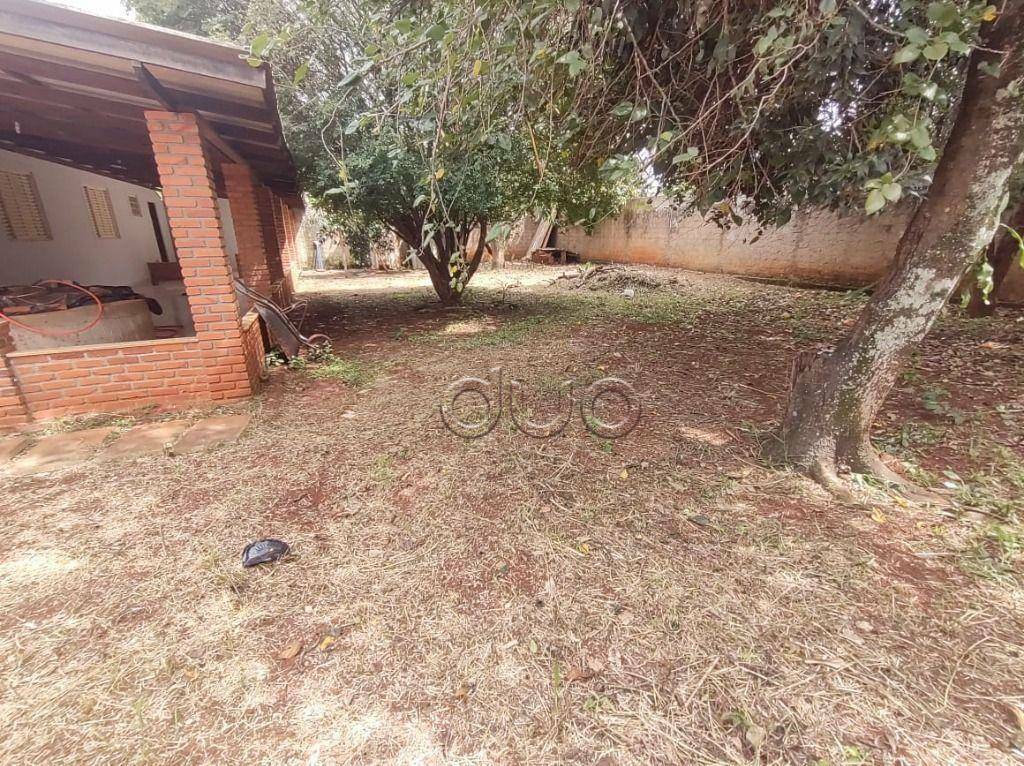 Chácara à venda com 3 quartos, 230m² - Foto 15