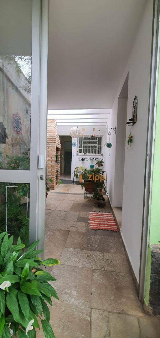 Casa à venda com 4 quartos, 197m² - Foto 9