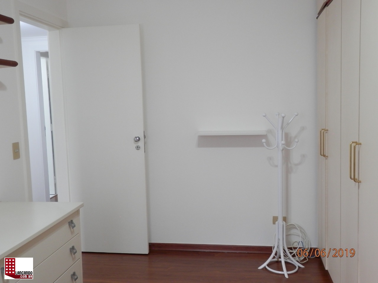 Apartamento à venda com 4 quartos, 160m² - Foto 6