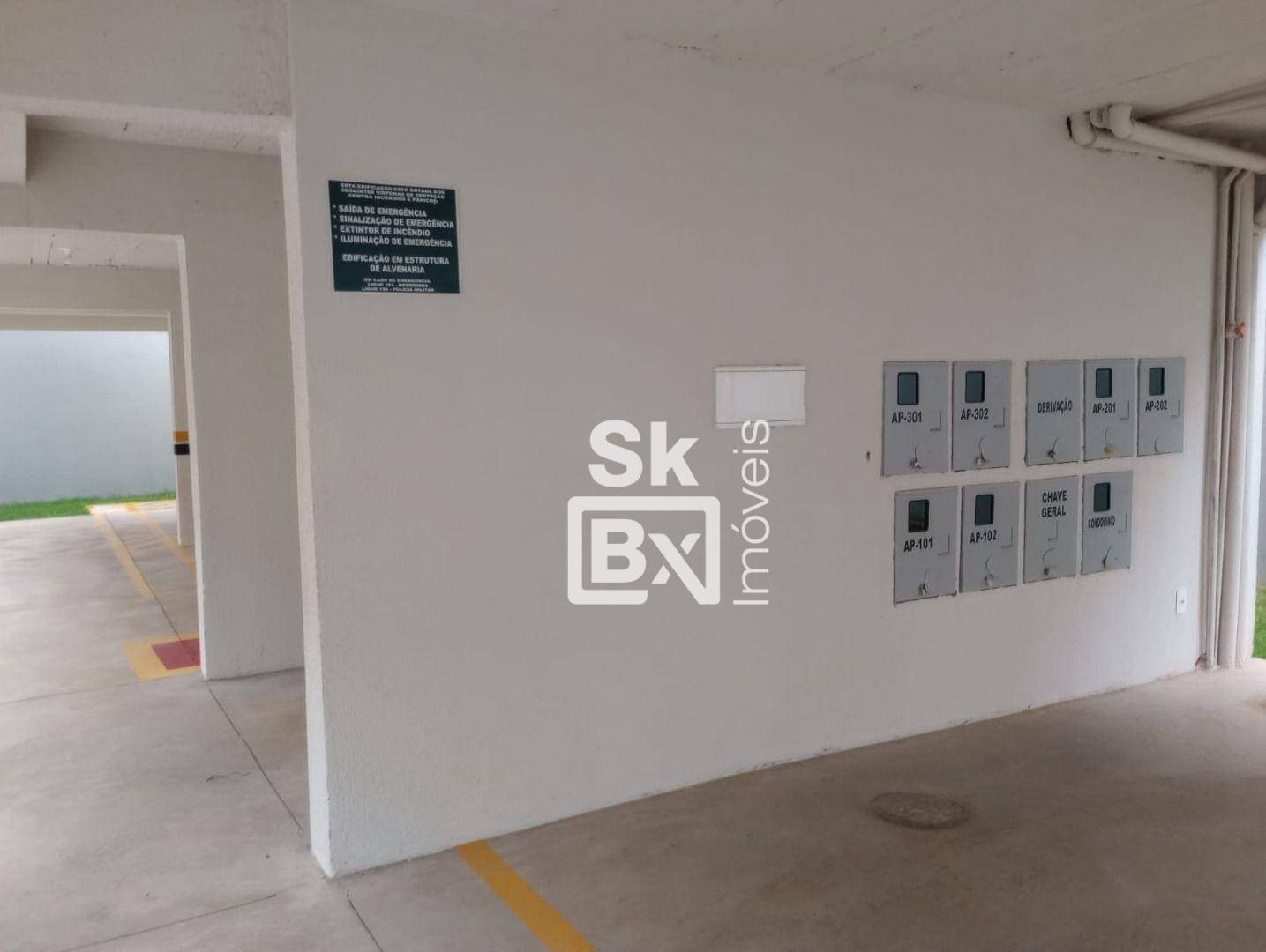 Apartamento à venda com 2 quartos, 67m² - Foto 27