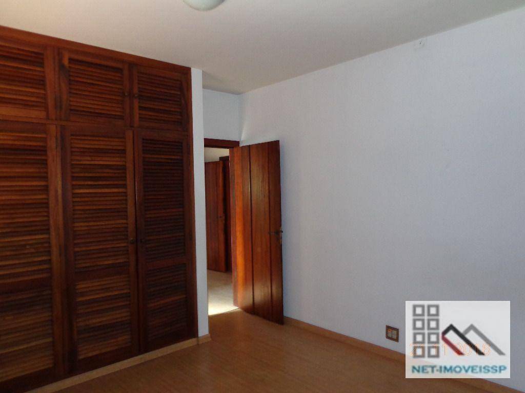 Sobrado à venda com 4 quartos, 840m² - Foto 32