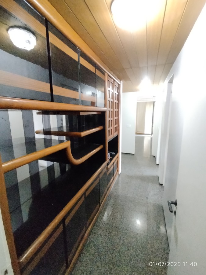Apartamento para alugar com 3 quartos, 197m² - Foto 28