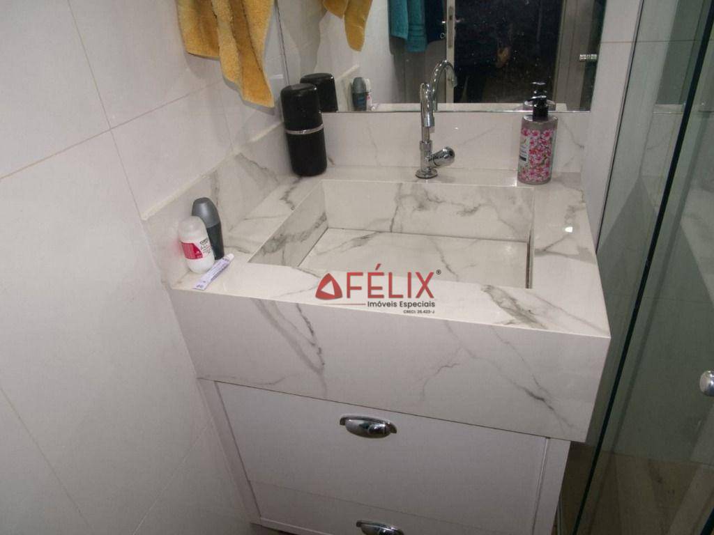 Apartamento à venda com 2 quartos, 65m² - Foto 10