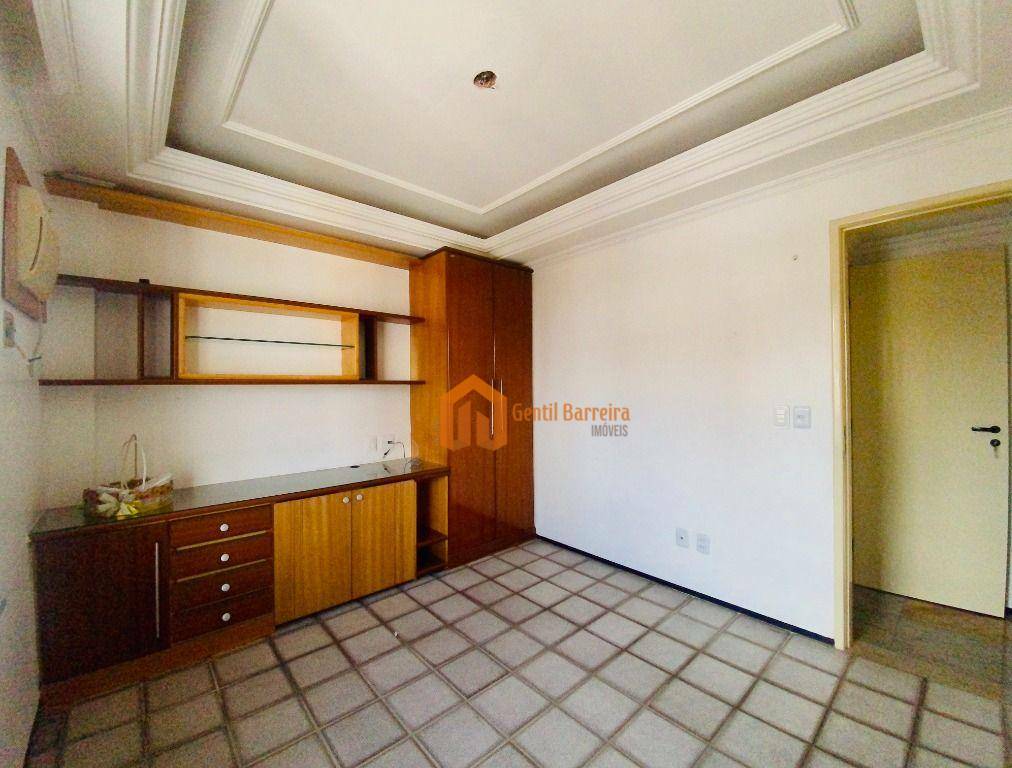 Apartamento à venda com 3 quartos, 165m² - Foto 14