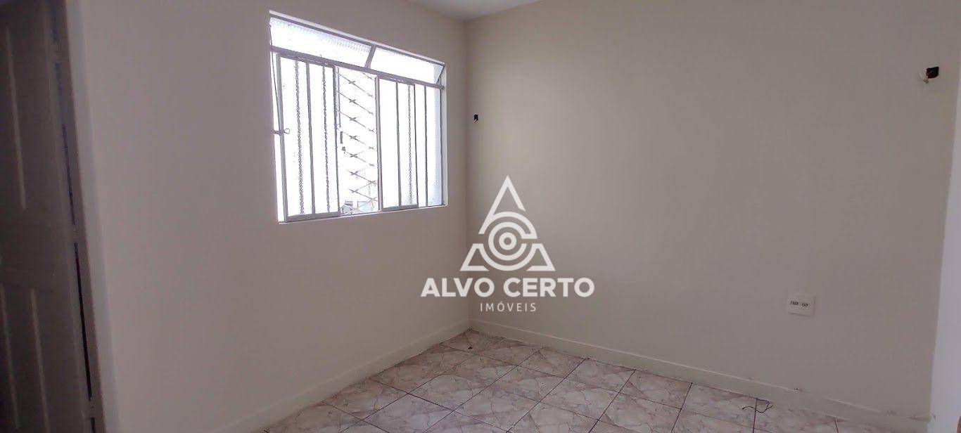 Casa para alugar com 2 quartos, 100m² - Foto 7