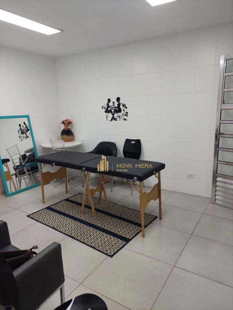 Casa para alugar com 6 quartos, 160m² - Foto 20