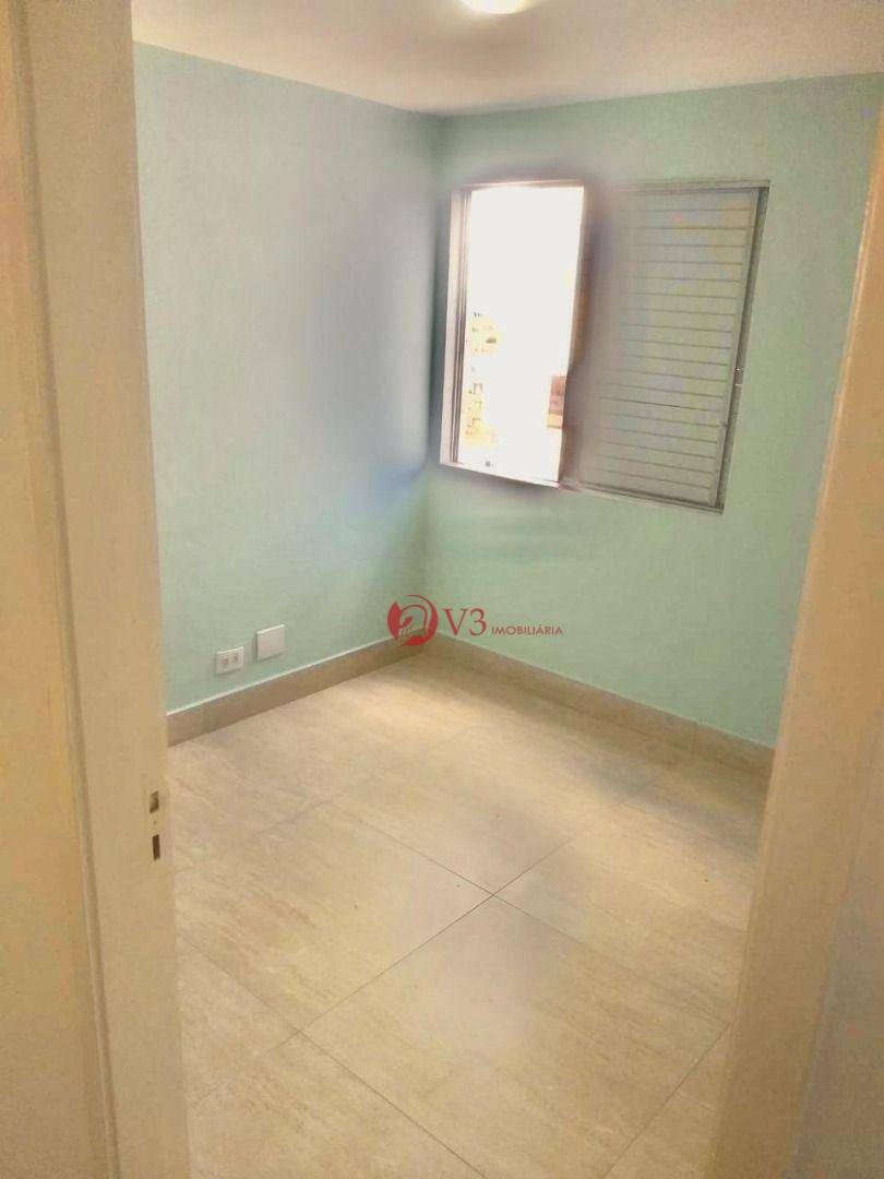 Apartamento à venda com 2 quartos, 72m² - Foto 5