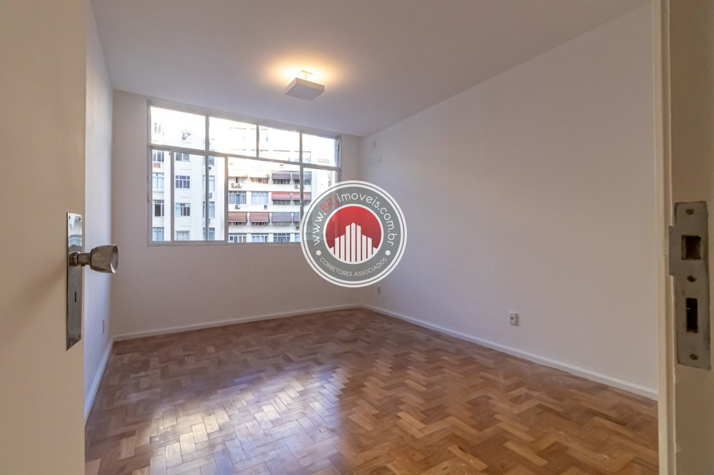 Apartamento à venda com 4 quartos, 330m² - Foto 28