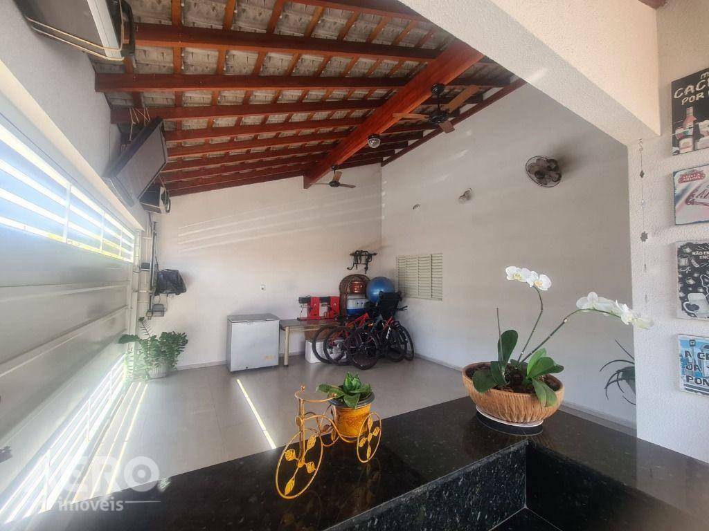 Casa à venda com 3 quartos, 120m² - Foto 11