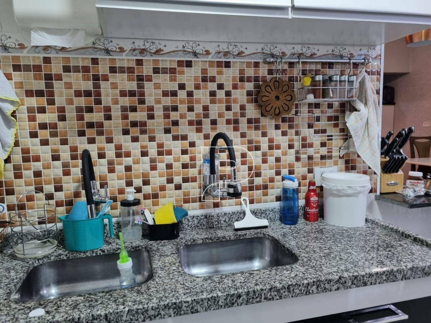 Casa à venda com 2 quartos, 130m² - Foto 17